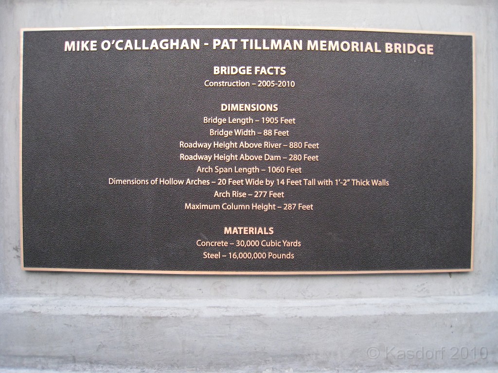 Las Vegas 2010 - Hoover Dam Revisited 0931.JPG - The 2010 Las Vegas Fire - Ice and Sweat Tour. Half Marathon, Red Rock Canyon, Casinos, Valley of Fire.... and buffets!